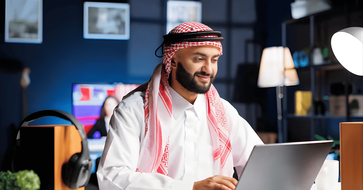 كم يكسب المستقل السعودي شهرياً